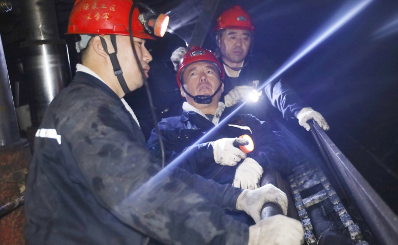 壓緊壓實安全管理責任 從嚴從細抓好現(xiàn)場管控